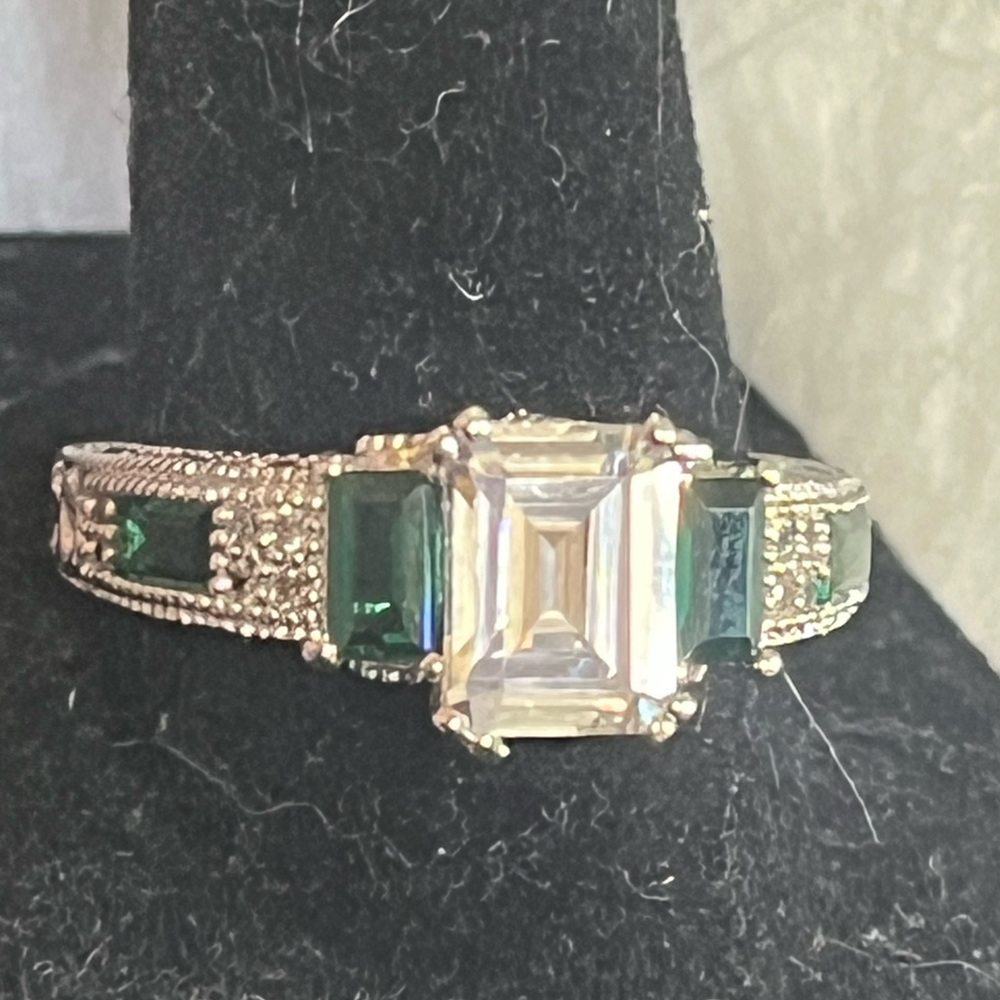 Deco Style Ring - Picture 3 of 13